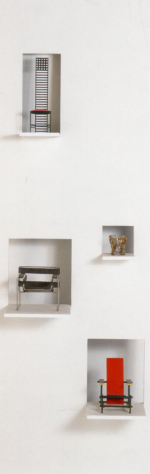 Anspruchsvolle Miniaturisierungen von berühmten Sesseldesigns des 20. Jahrhunderts aus der Sammlung Vitra in Weill am Rhein: Mackintosh, Gehry, Breuer und Rietveld.